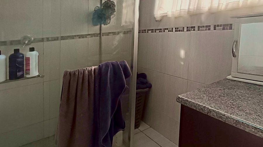 3 Bedroom Property for Sale in Rothdene Gauteng