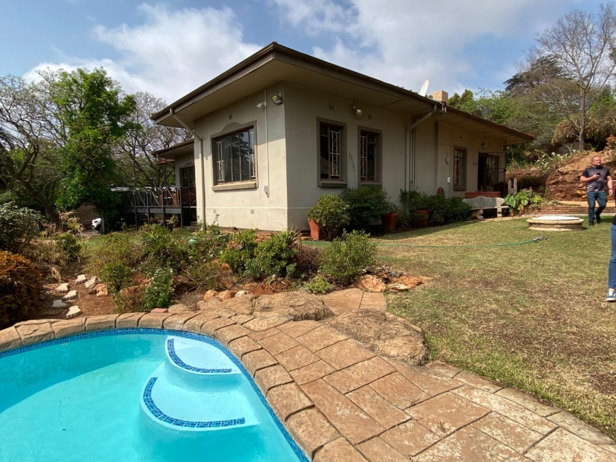 4 Bedroom Property for Sale in Kenmare Gauteng