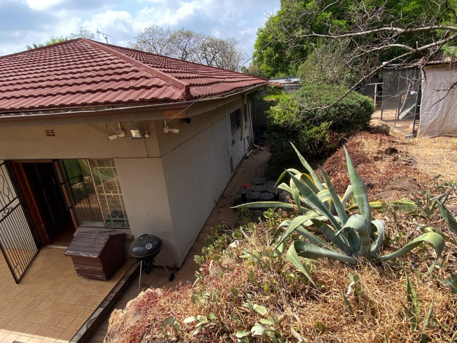 4 Bedroom Property for Sale in Kenmare Gauteng
