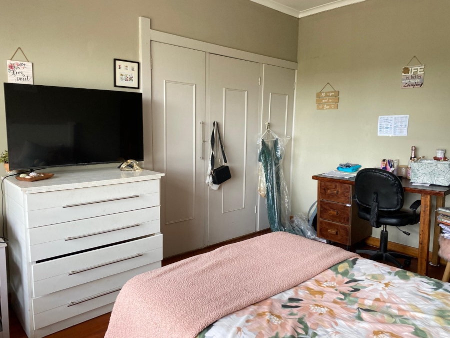 4 Bedroom Property for Sale in Kenmare Gauteng
