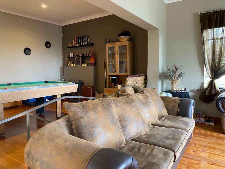 4 Bedroom Property for Sale in Kenmare Gauteng