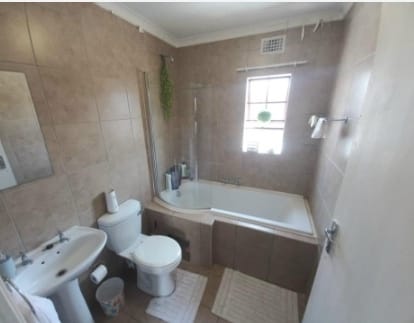  Bedroom Property for Sale in Erand Gardens Gauteng