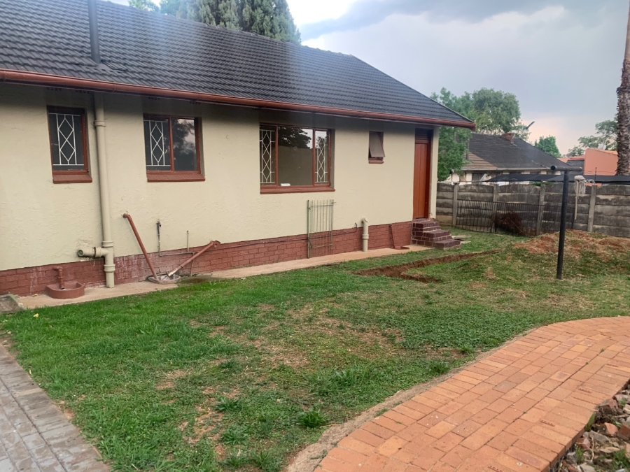 To Let 3 Bedroom Property for Rent in Kibler Park Gauteng