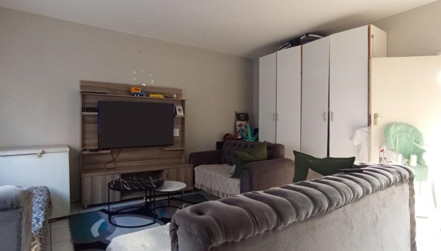 2 Bedroom Property for Sale in Muckleneuk Gauteng