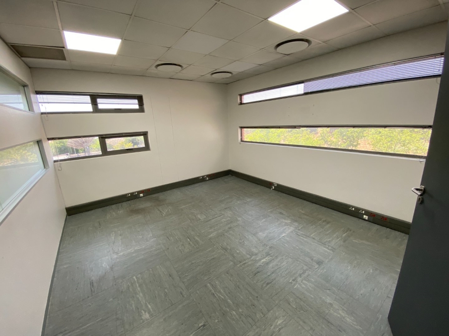 To Let commercial Property for Rent in Midridge Park Gauteng