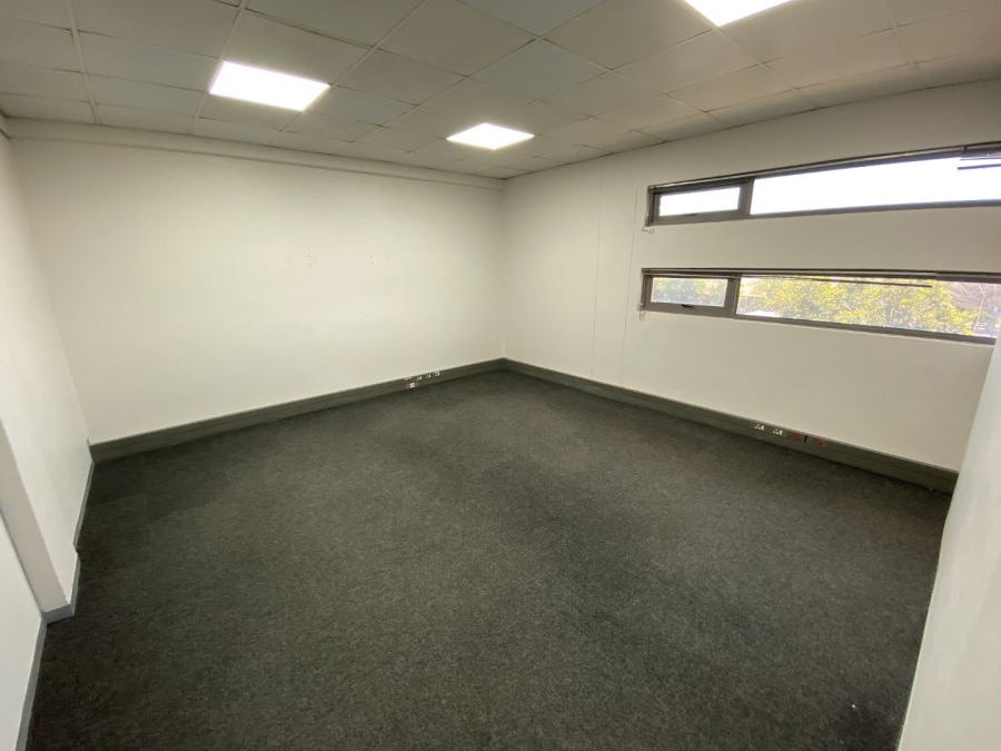 To Let commercial Property for Rent in Midridge Park Gauteng