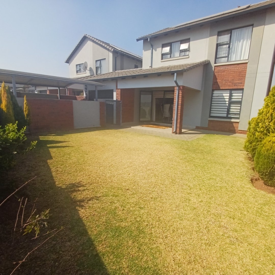 3 Bedroom Property for Sale in Amberfield Gauteng
