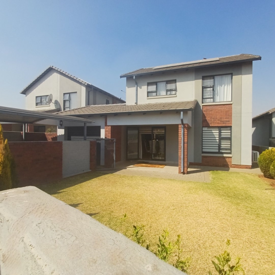 3 Bedroom Property for Sale in Amberfield Gauteng