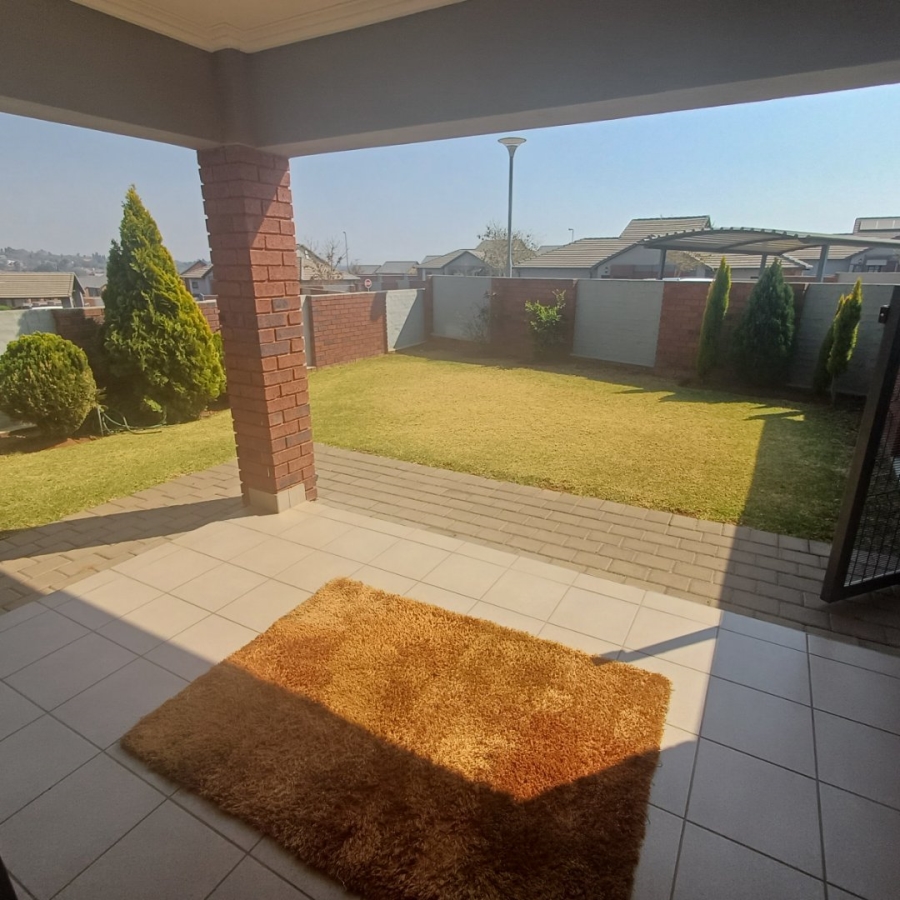 3 Bedroom Property for Sale in Amberfield Gauteng