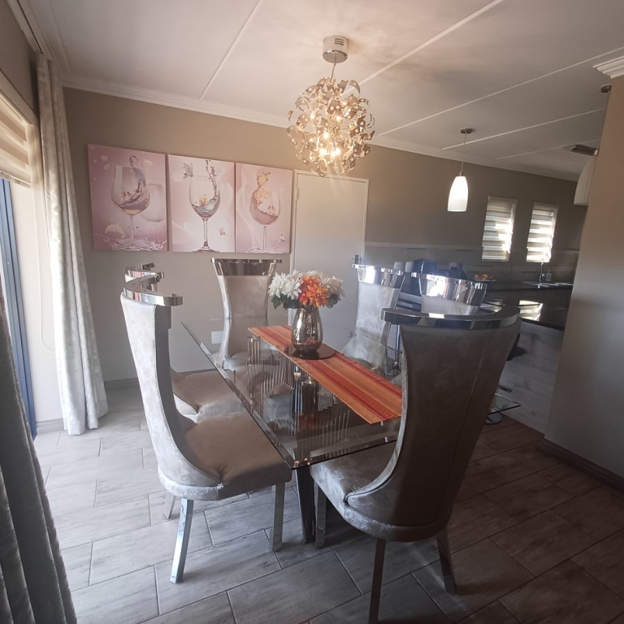 3 Bedroom Property for Sale in Amberfield Gauteng
