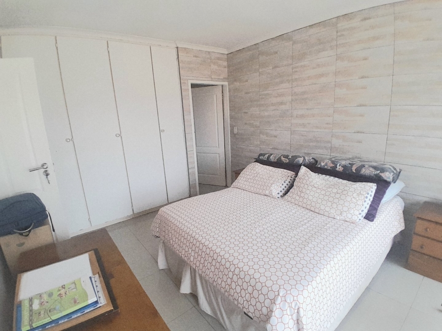 4 Bedroom Property for Sale in Noordwyk Gauteng