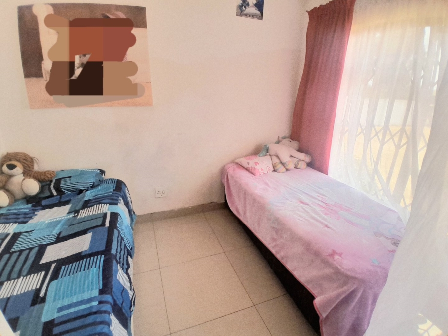 4 Bedroom Property for Sale in Noordwyk Gauteng