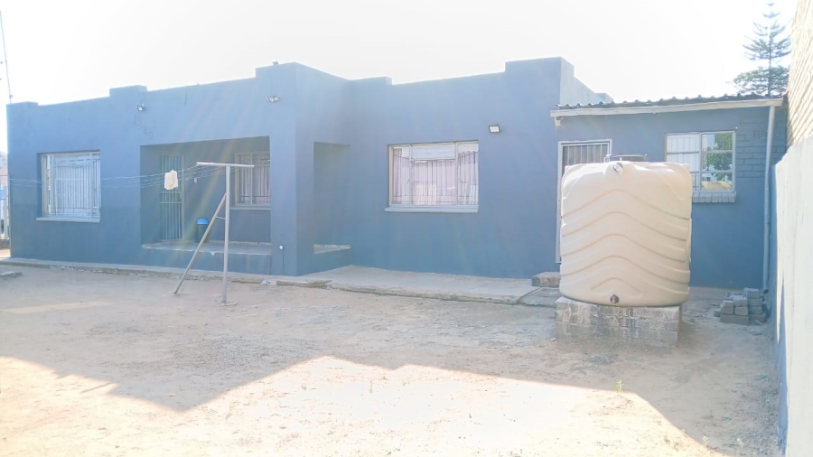 11 Bedroom Property for Sale in Soshanguve L Gauteng