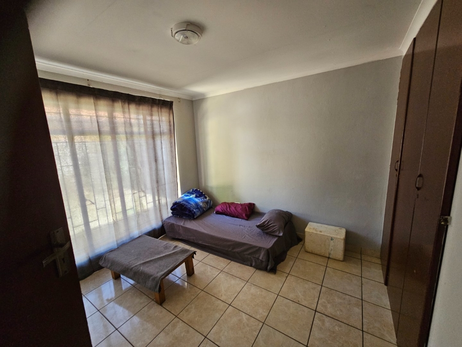 5 Bedroom Property for Sale in Montana Gauteng