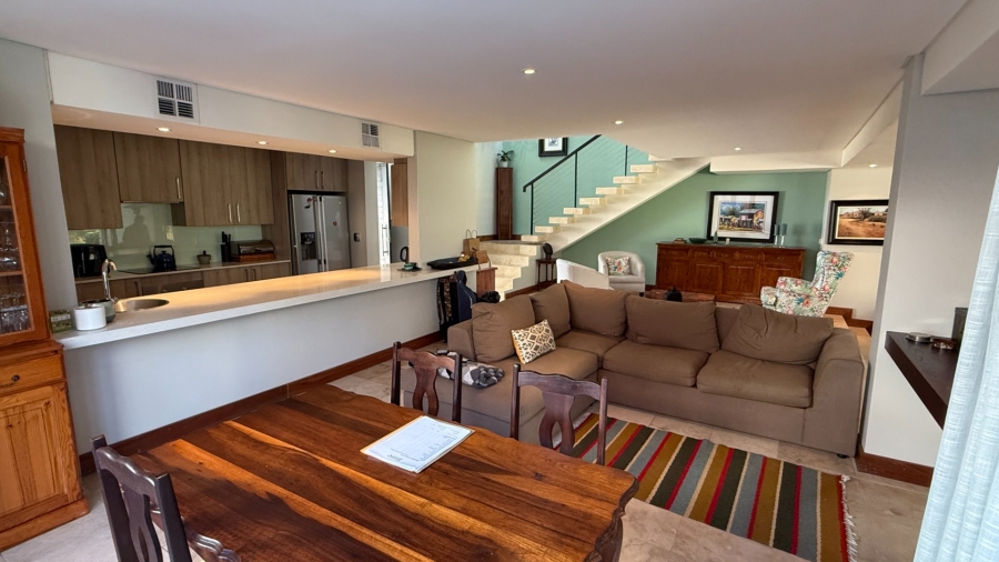 3 Bedroom Property for Sale in Lombardy Gauteng