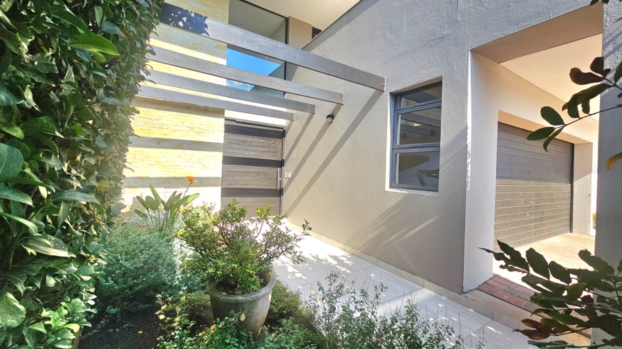 3 Bedroom Property for Sale in Lombardy Gauteng