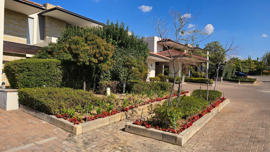 3 Bedroom Property for Sale in Lombardy Gauteng