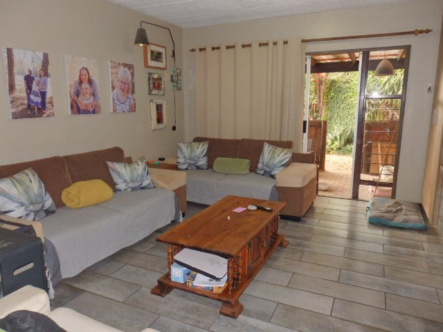 2 Bedroom Property for Sale in Garsfontein Gauteng