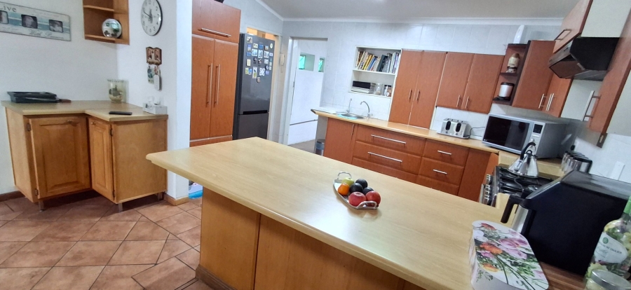 3 Bedroom Property for Sale in Sinoville Gauteng