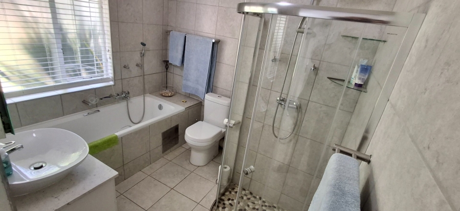 3 Bedroom Property for Sale in Sinoville Gauteng