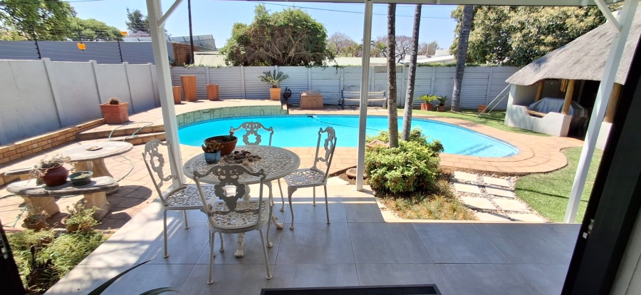 3 Bedroom Property for Sale in Sinoville Gauteng