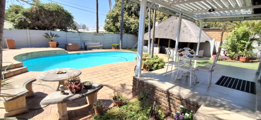 3 Bedroom Property for Sale in Sinoville Gauteng