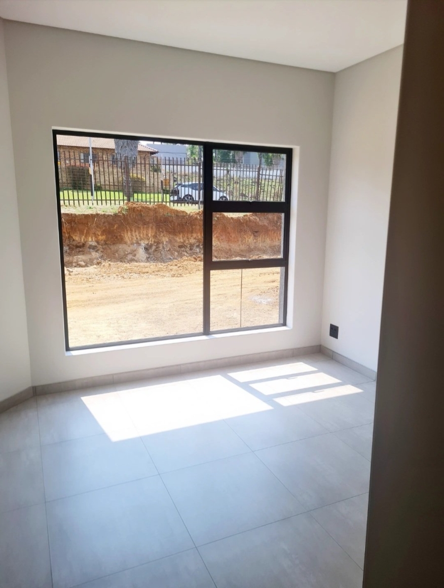 3 Bedroom Property for Sale in Emfuleni Golf Estate Gauteng