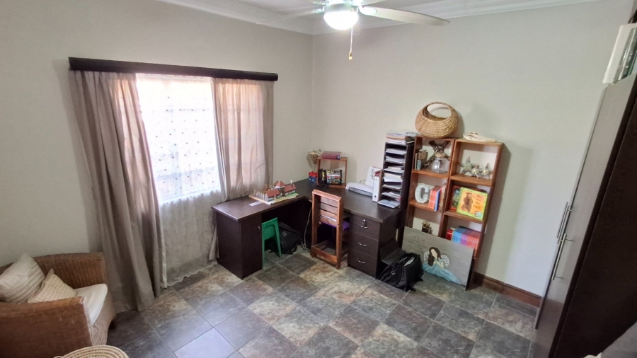 6 Bedroom Property for Sale in Pretoria Gardens Gauteng