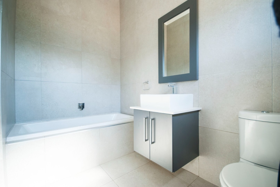 4 Bedroom Property for Sale in Midstream Estate Gauteng
