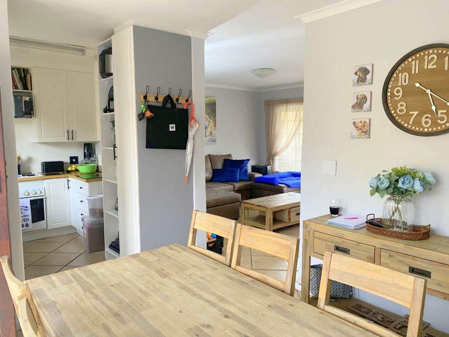 2 Bedroom Property for Sale in Amberfield Heights Gauteng