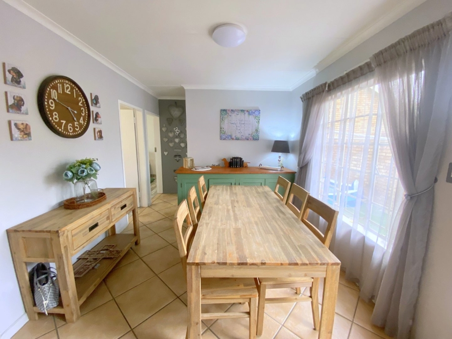 2 Bedroom Property for Sale in Amberfield Heights Gauteng