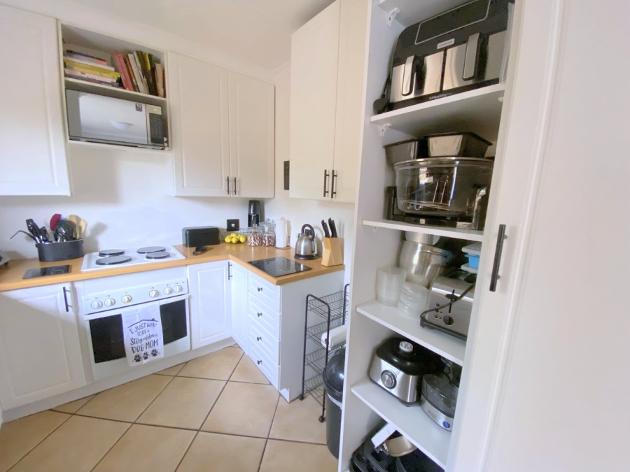 2 Bedroom Property for Sale in Amberfield Heights Gauteng