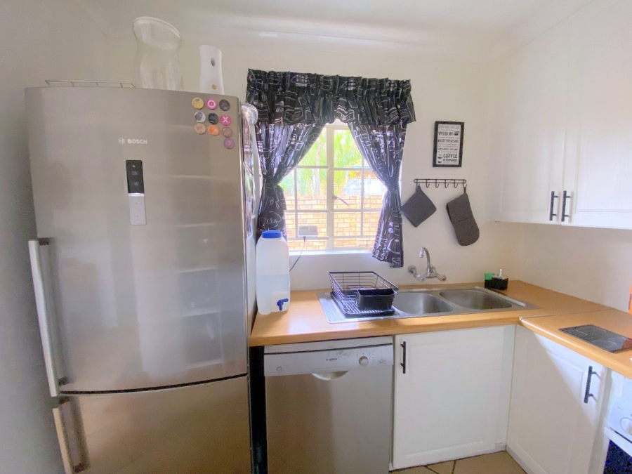 2 Bedroom Property for Sale in Amberfield Heights Gauteng