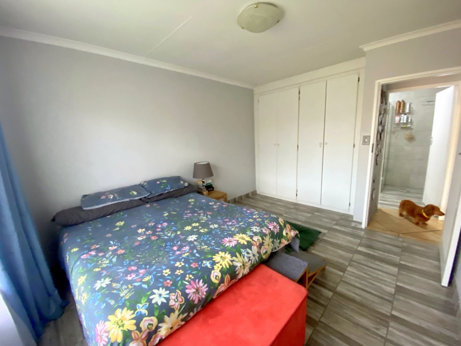 2 Bedroom Property for Sale in Amberfield Heights Gauteng
