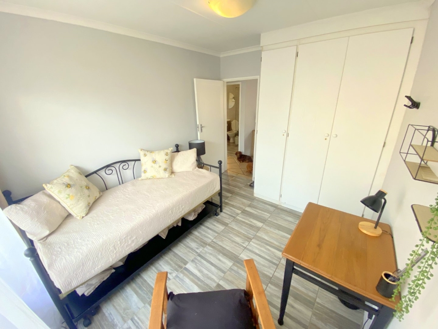 2 Bedroom Property for Sale in Amberfield Heights Gauteng