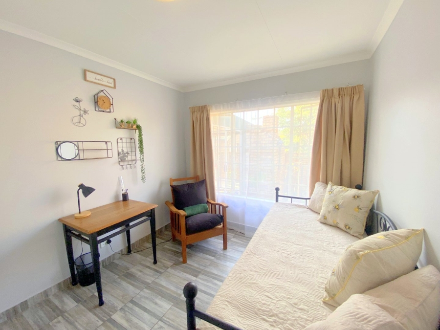 2 Bedroom Property for Sale in Amberfield Heights Gauteng