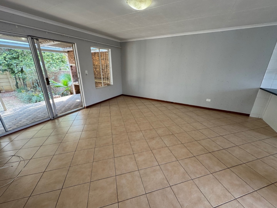3 Bedroom Property for Sale in Glen Marais Gauteng