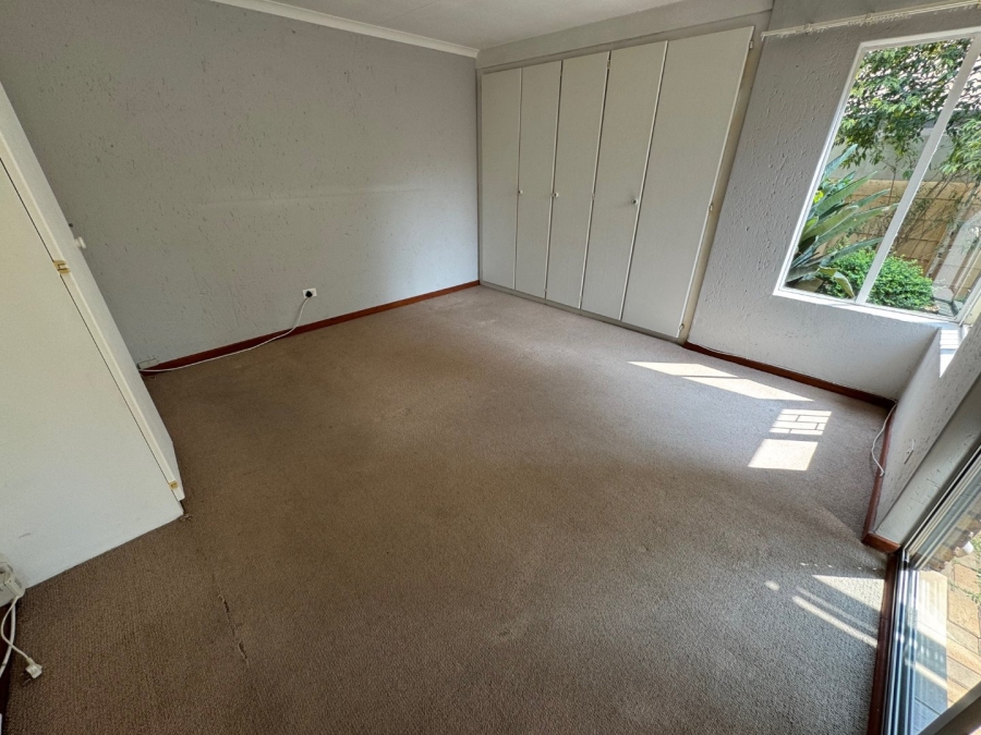 3 Bedroom Property for Sale in Glen Marais Gauteng