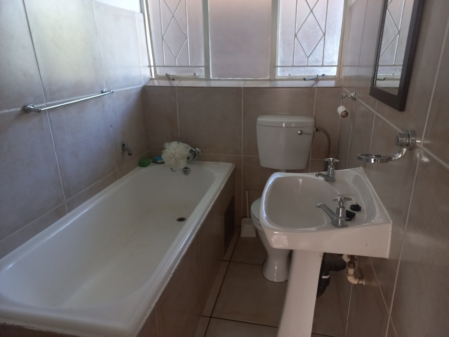 1 Bedroom Property for Sale in Ferndale Gauteng