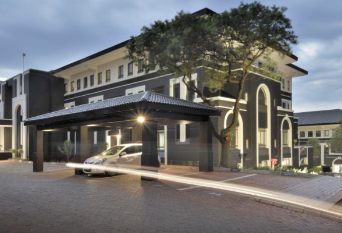 To Let commercial Property for Rent in Hyde Park Gauteng