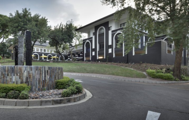To Let commercial Property for Rent in Hyde Park Gauteng