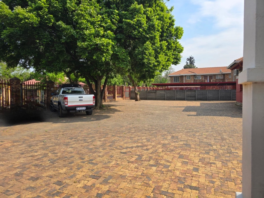 To Let commercial Property for Rent in Boksburg North Gauteng