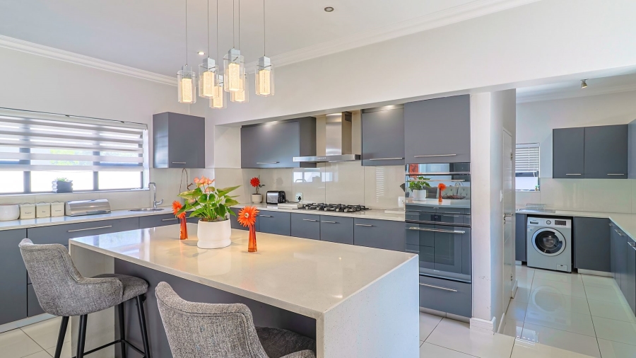 4 Bedroom Property for Sale in Honeydew Manor Gauteng