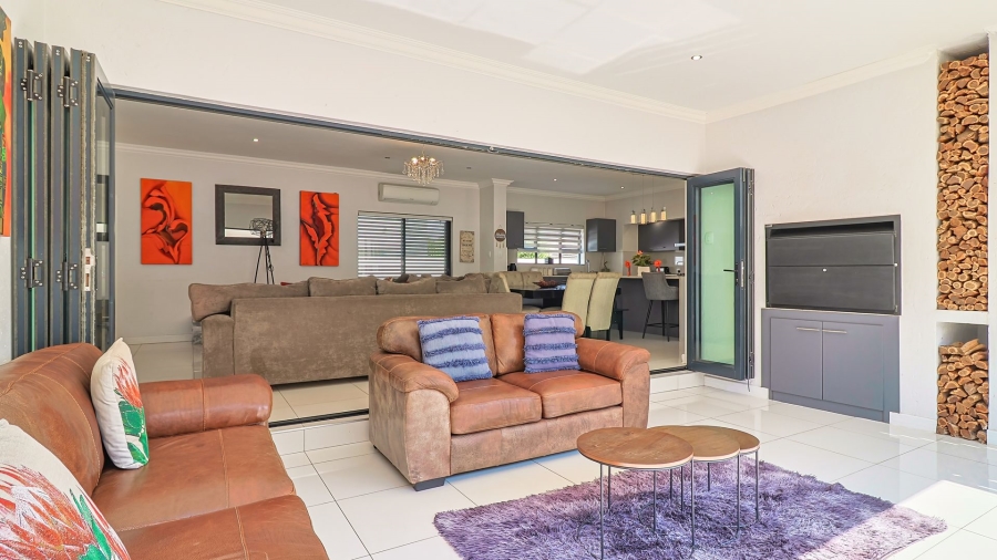 4 Bedroom Property for Sale in Honeydew Manor Gauteng