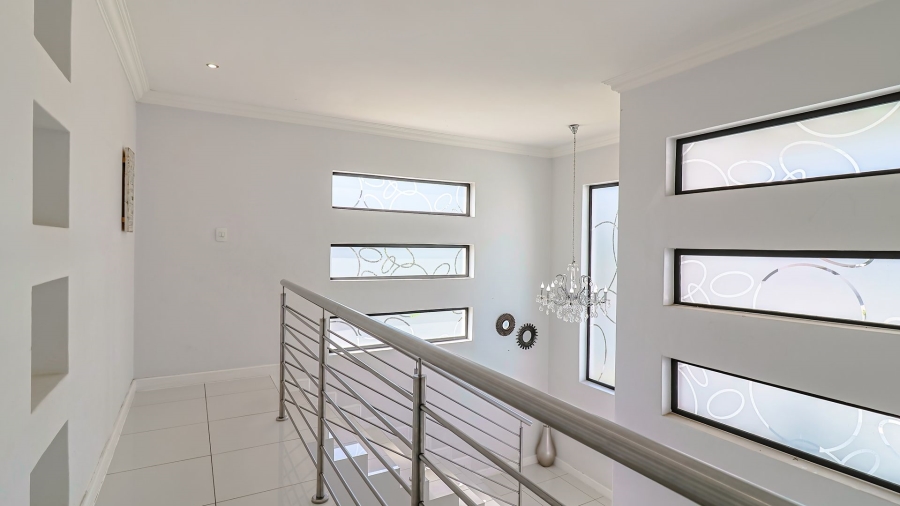 4 Bedroom Property for Sale in Honeydew Manor Gauteng