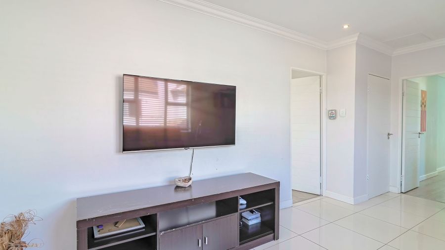 4 Bedroom Property for Sale in Honeydew Manor Gauteng
