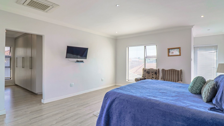 4 Bedroom Property for Sale in Honeydew Manor Gauteng