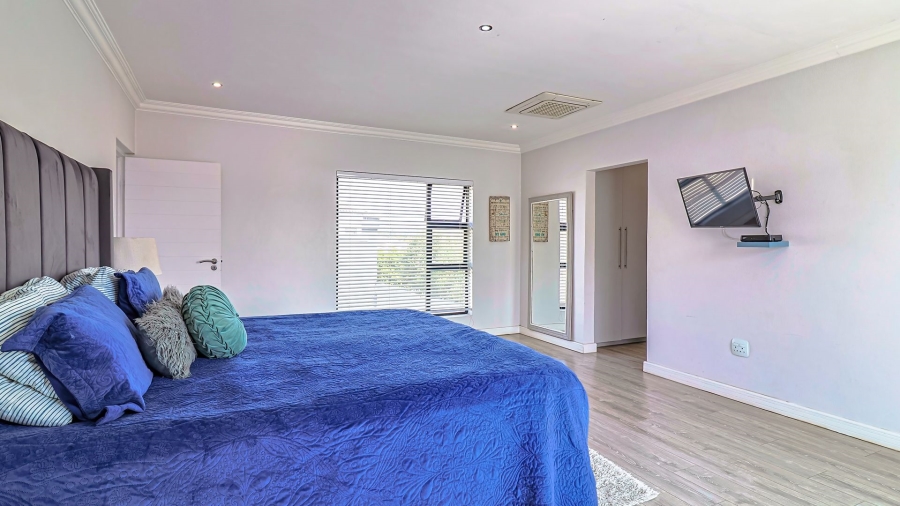 4 Bedroom Property for Sale in Honeydew Manor Gauteng