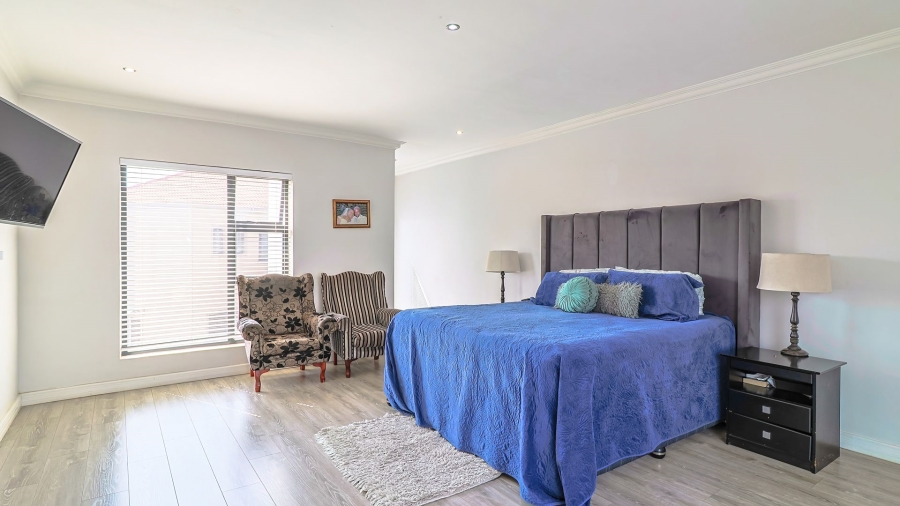 4 Bedroom Property for Sale in Honeydew Manor Gauteng