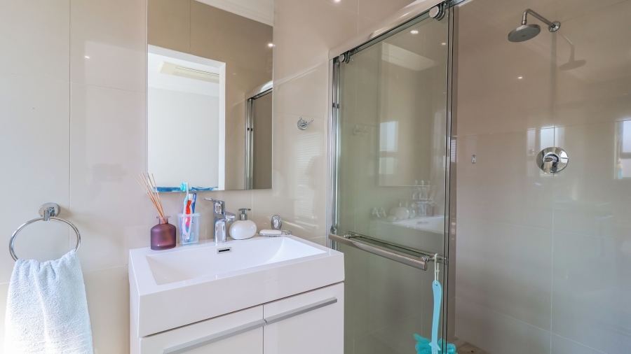 4 Bedroom Property for Sale in Honeydew Manor Gauteng